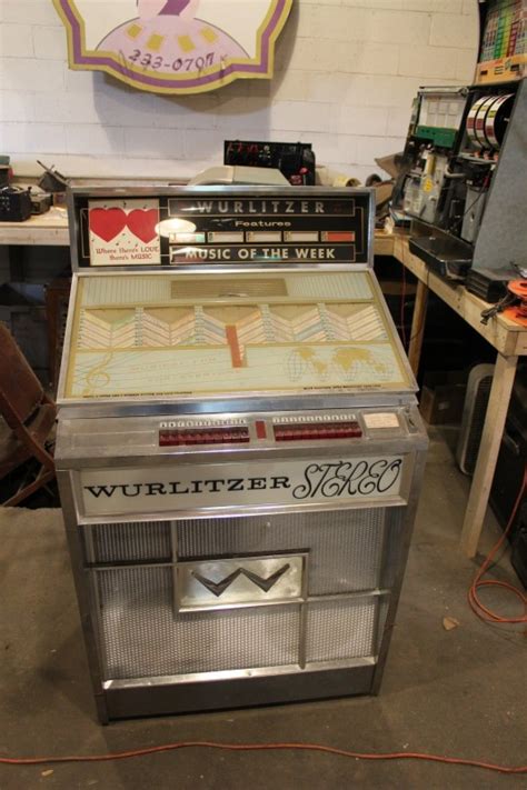 wurlitzer 2710 junction box|1963 wurlitzer jukebox.